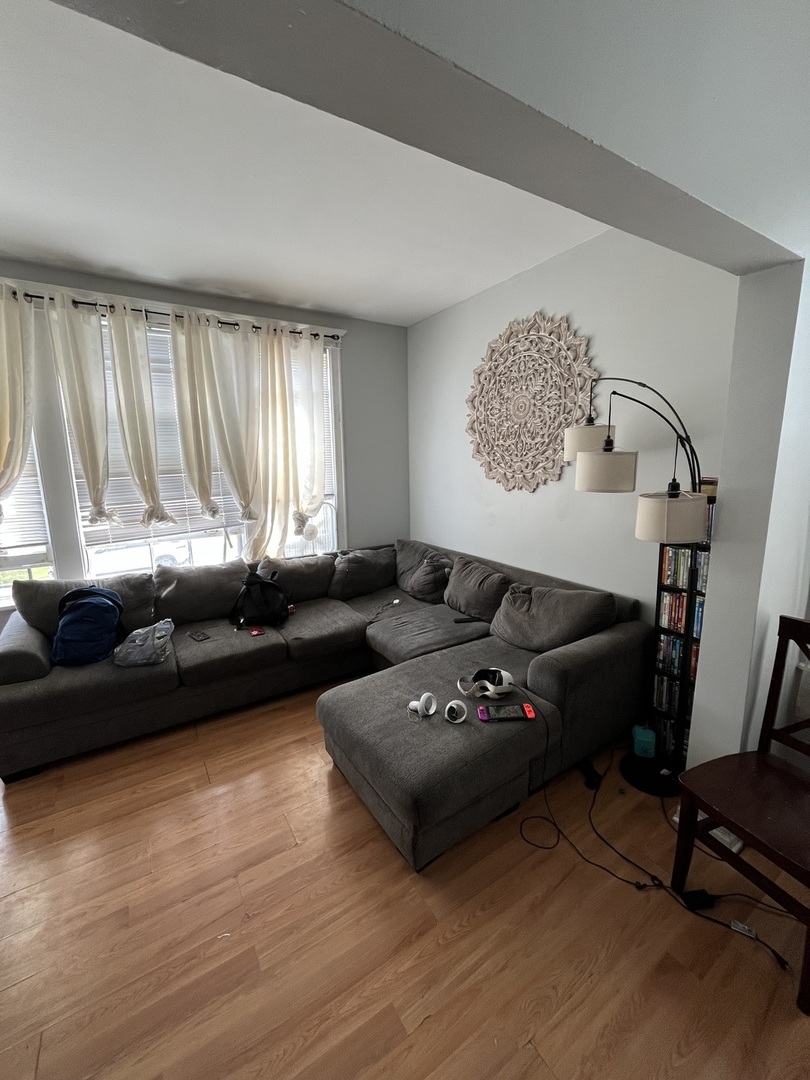Homes for sale in Berwyn, IL | 1528 Euclid Ave, Berwyn, IL 60402 | MLS# 12664364