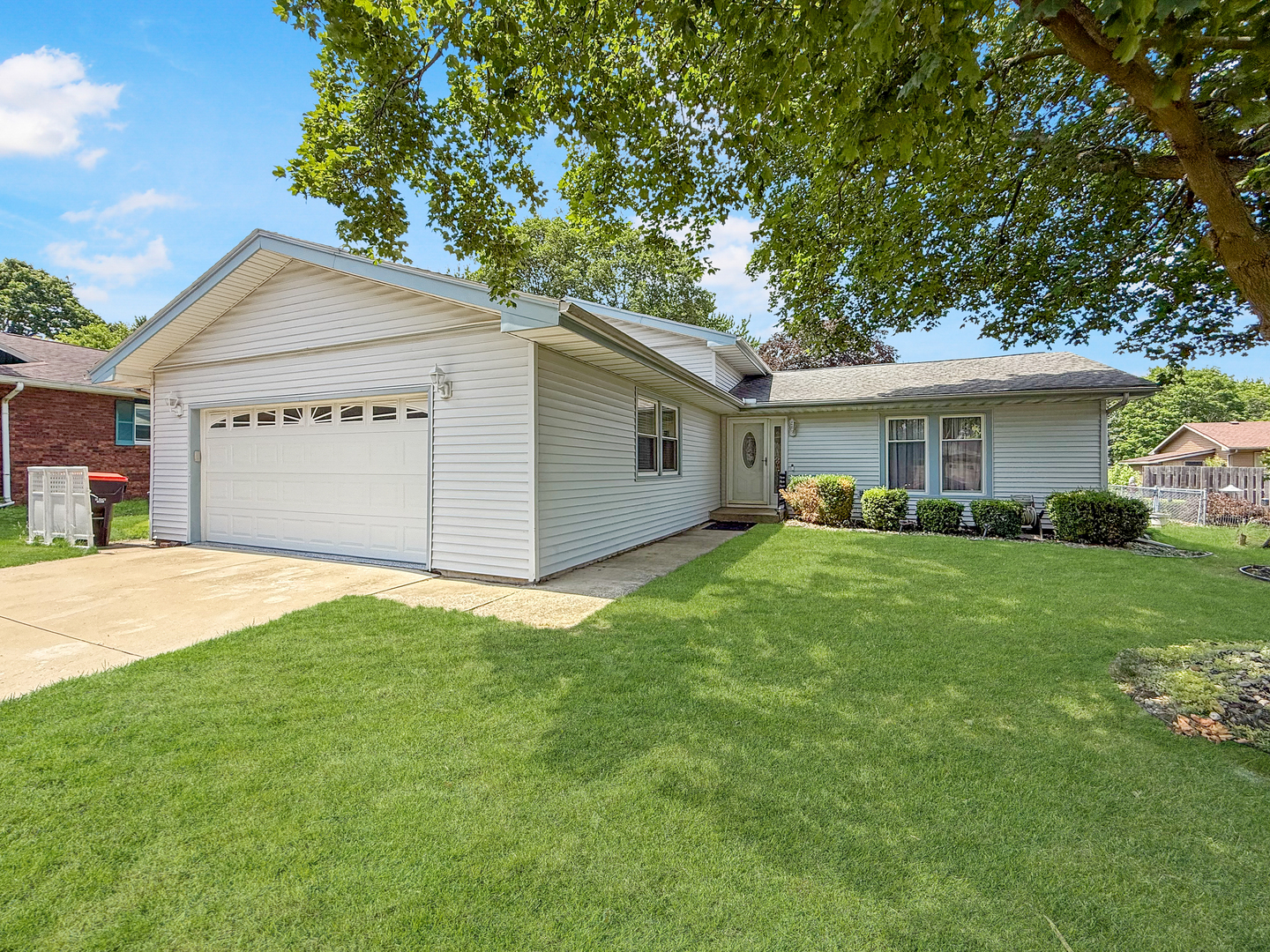 Homes for sale in Rantoul, IL | 1025 Ruth Crane Dr, Rantoul, IL 61866 | MLS# 12664438