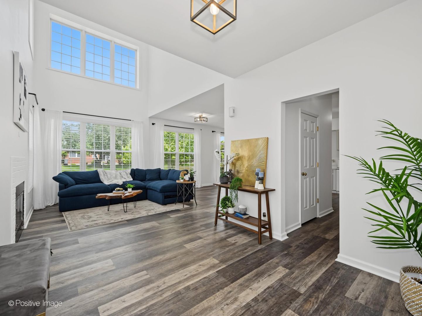 4th image of 129 Chestnut Hills Cir #129, Burr Ridge, IL 60527 | MLS# 12664475