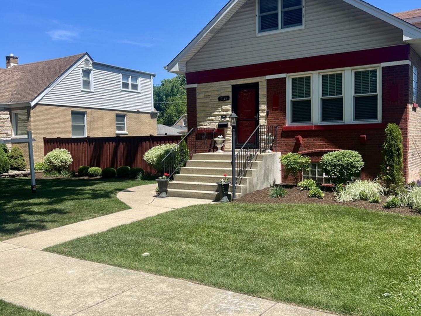 Homes for sale in Brookfield, IL | 3147 Sunnyside Ave, Brookfield, IL 60513 | MLS# 12664774