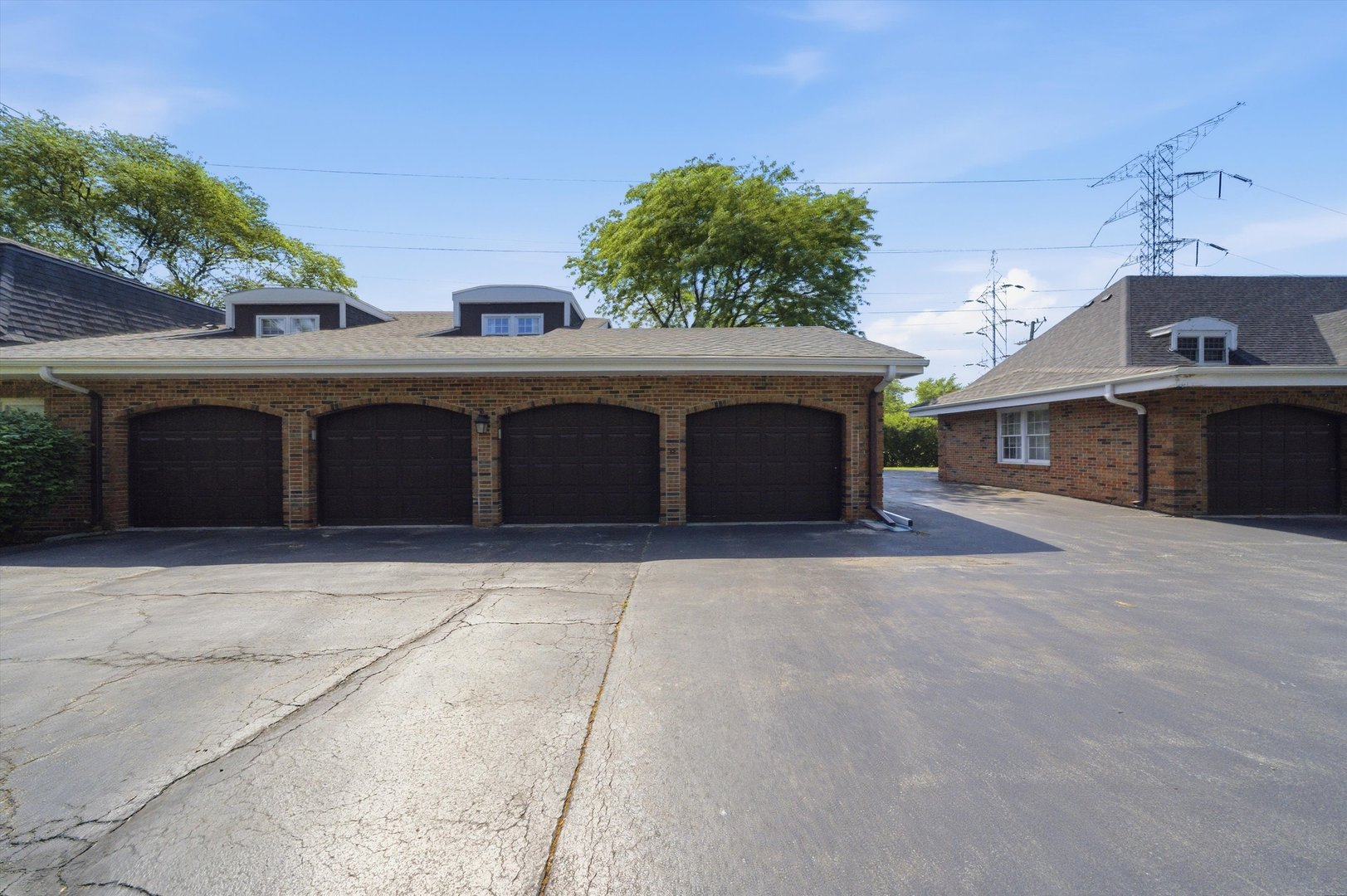 Homes for sale in Palos Heights, IL | 12642 S London Ln #3, Palos Heights, IL 60463 | MLS# 12664827