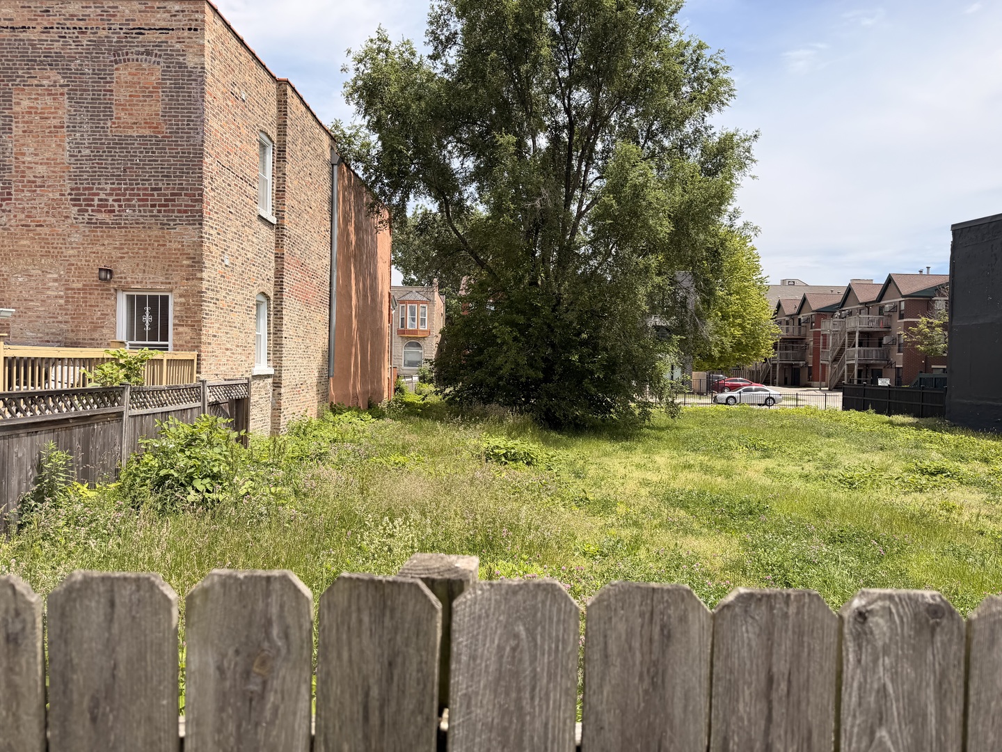 Homes for sale in Chicago, IL | 4240 S Saint Lawrence Ave, Chicago, IL 60653 | MLS# 12664835