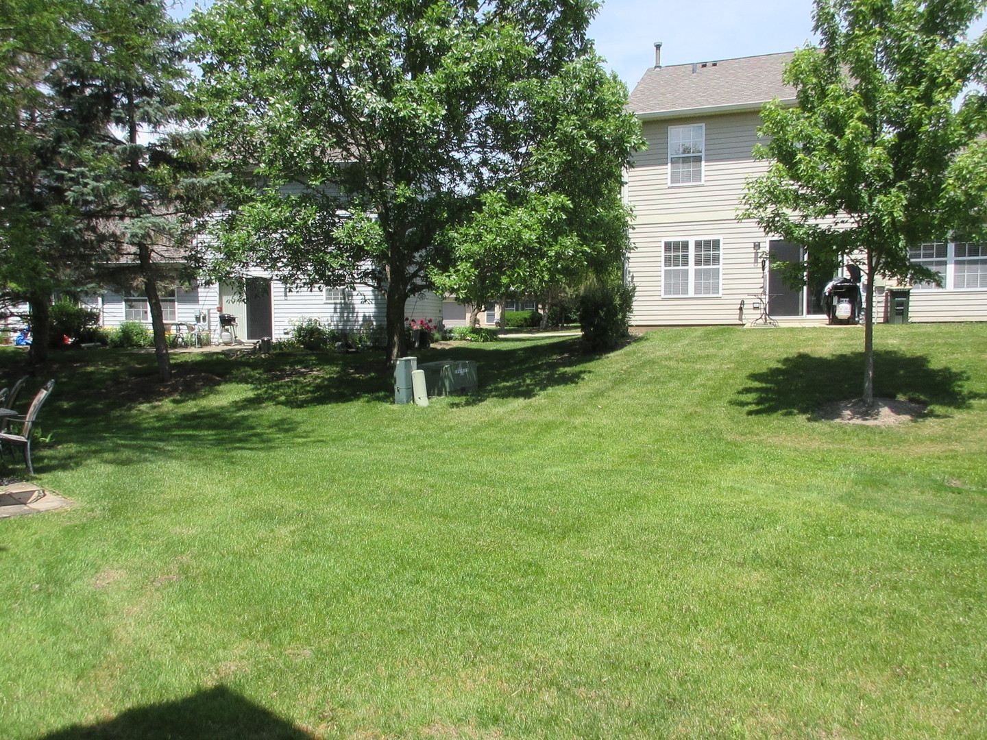Homes for sale in Round Lake Beach, IL | 1225 N Village Dr, Round Lake Beach, IL 60073 | MLS# 12664872