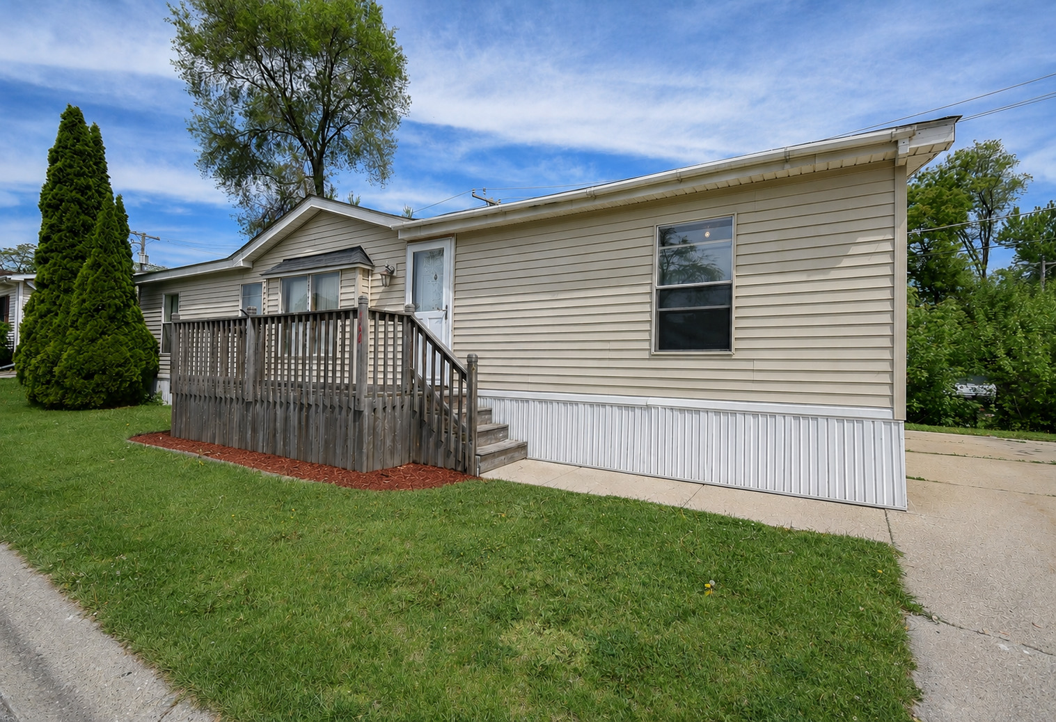 Homes for sale in Beach Park, IL | 38703 N Sheridan Rd #164, Beach Park, IL 60099 | MLS# 12664944