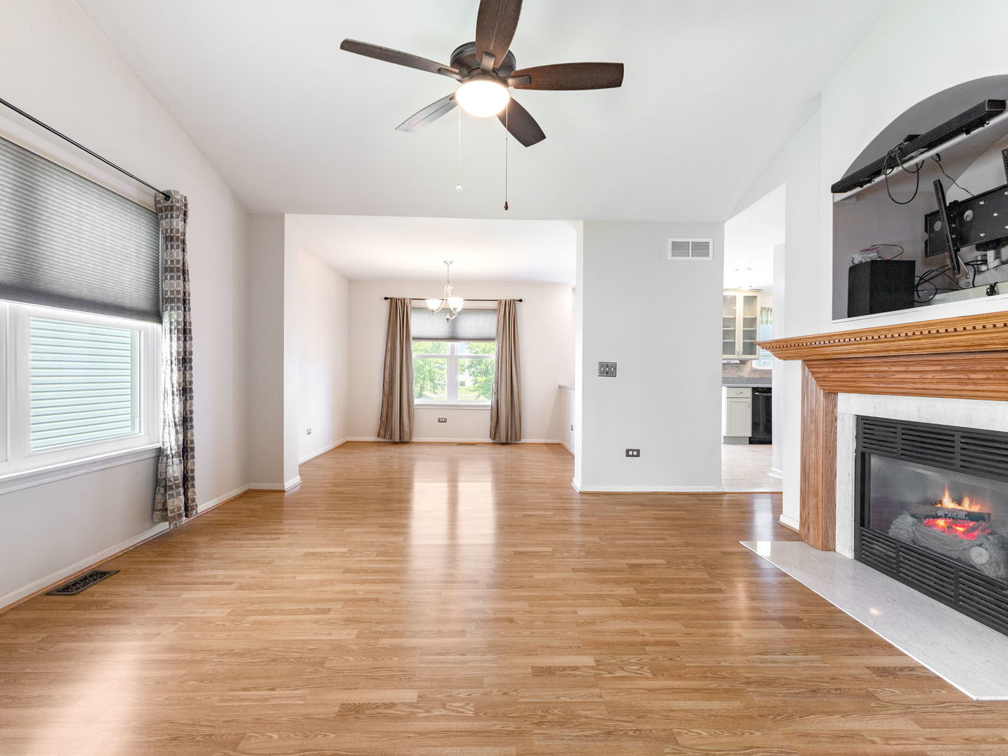 Homes for sale in Plainfield, IL | 2502 Paradise Cir, Plainfield, IL 60586 | MLS# 12665080