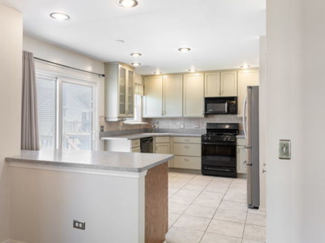 Homes for sale in Plainfield, IL | 2502 Paradise Cir, Plainfield, IL 60586 | MLS# 12665080