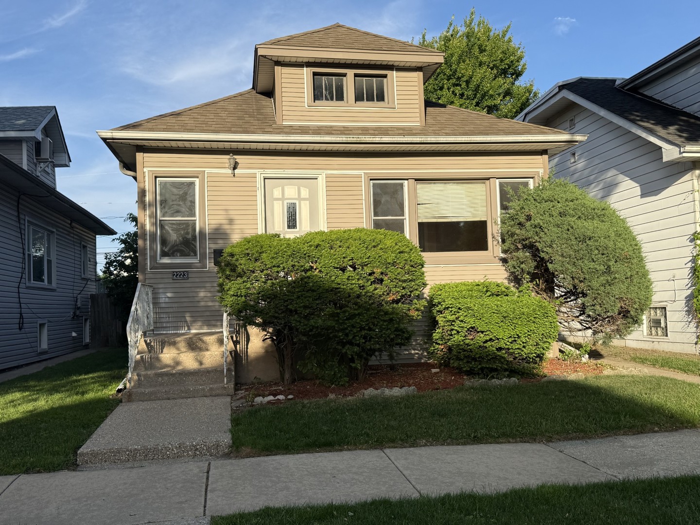 Homes for sale in Elmwood Park, IL | 2223 N 74th Ave, Elmwood Park, IL 60707 | MLS# 12665179