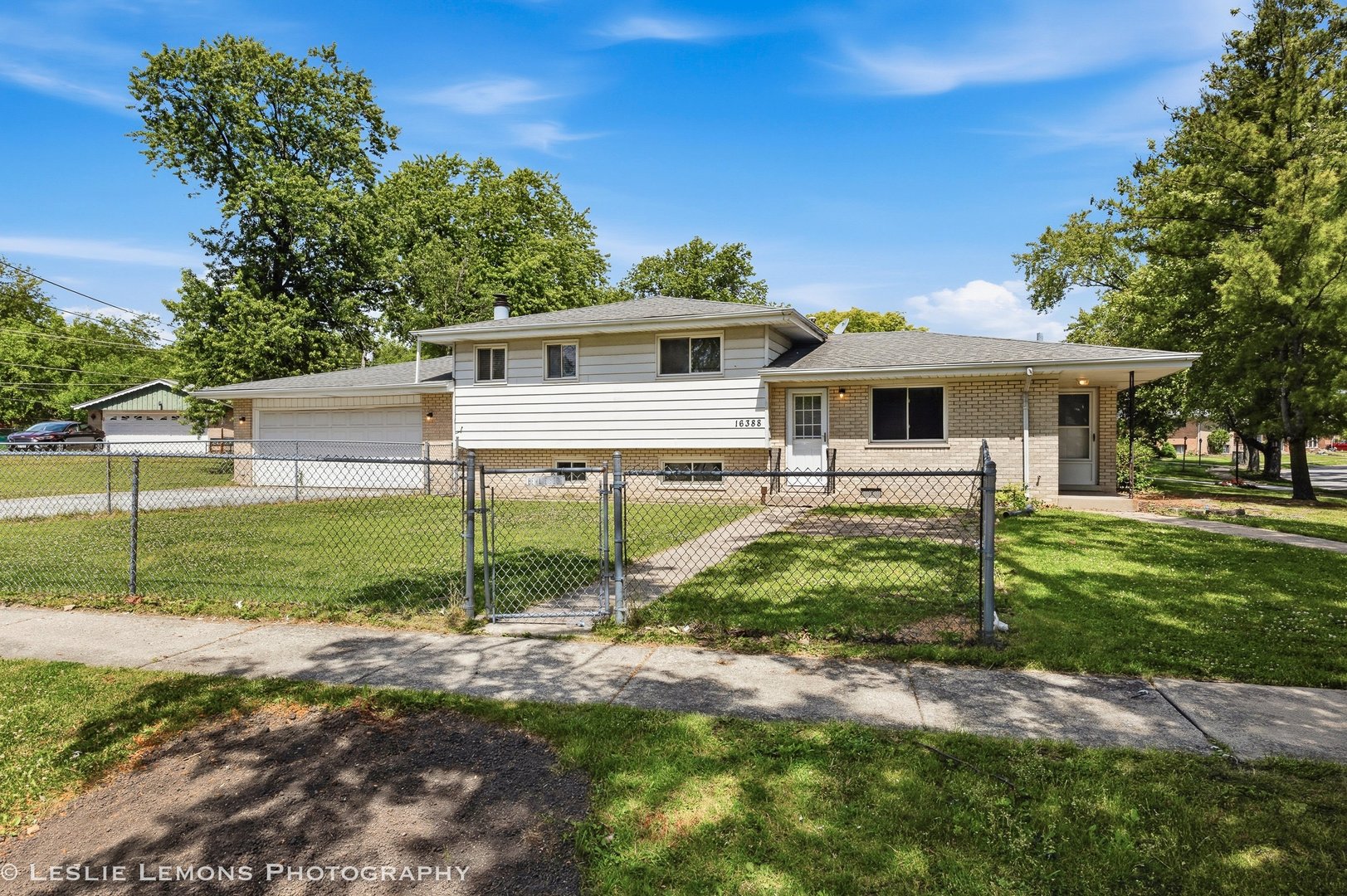 Homes for sale in Oak Forest, IL | 16388 Terry Ln, Oak Forest, IL 60452 | MLS# 12665321
