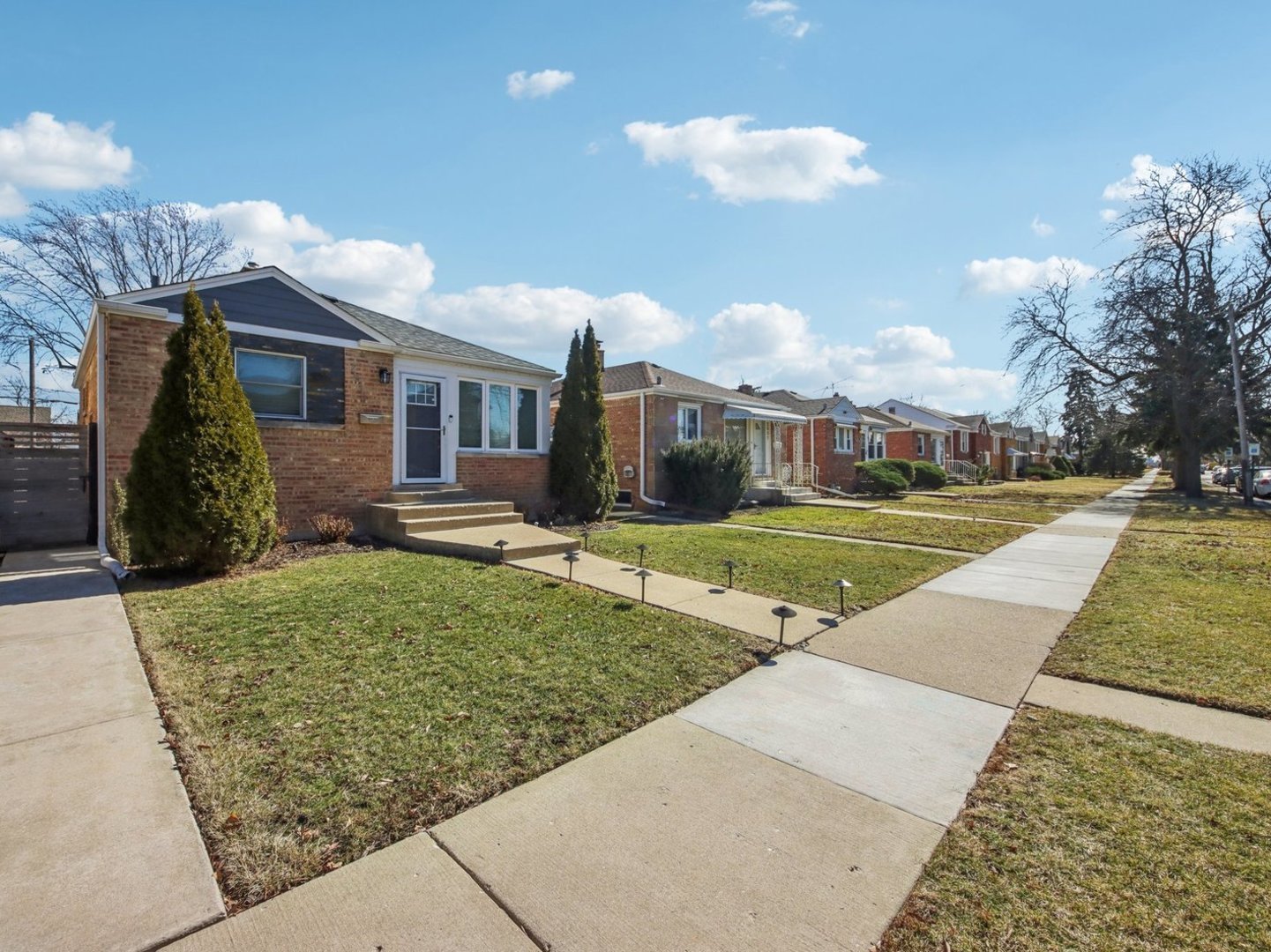 Homes for sale in River Grove, IL | 2535 West St, River Grove, IL 60171 | MLS# 12665337