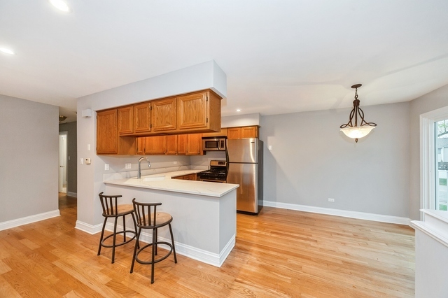 Homes for sale in Deerfield, IL | 608 Inverrary Ln #608, Deerfield, IL 60015 | MLS# 12665363