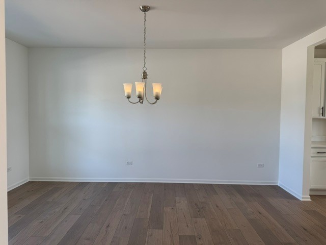 4th image of 703 Pomfret Ct, Oswego, IL 60543 | MLS# 12665467