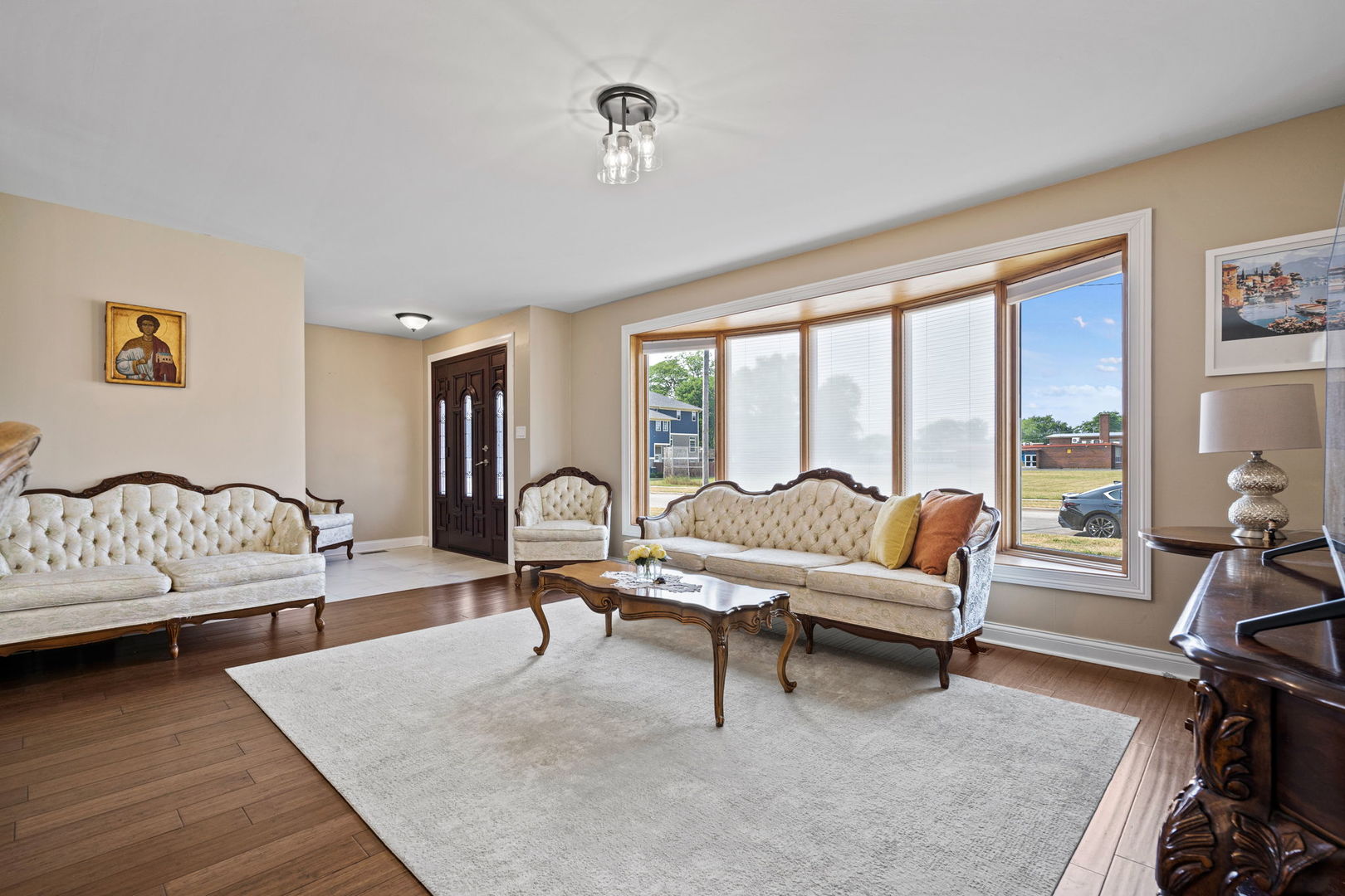 Homes for sale in Brookfield, IL | 8821 Congress Park Ave, Brookfield, IL 60513 | MLS# 12665489