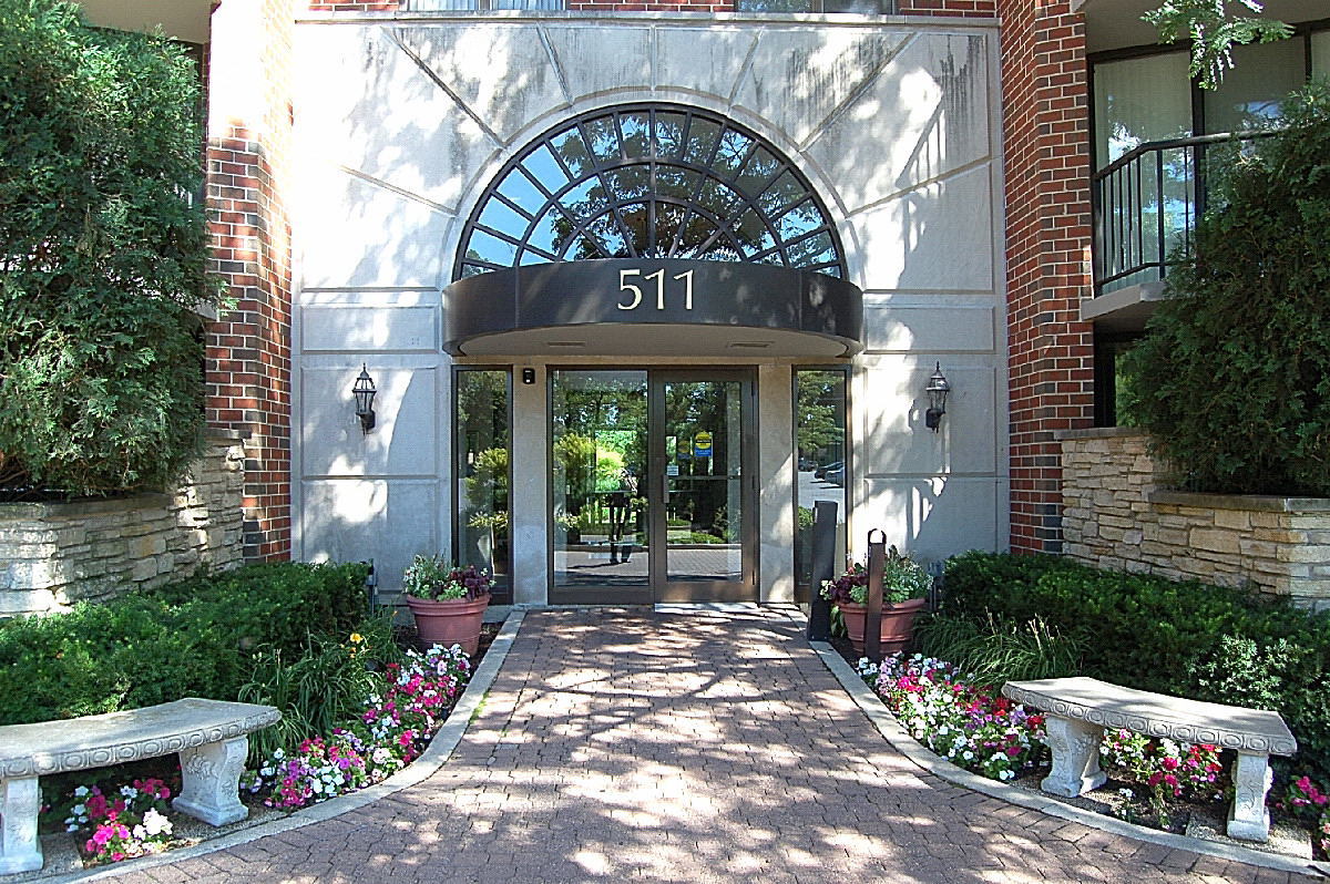 Homes for sale in Naperville, IL | 511 Aurora Ave #418, Naperville, IL 60540 | MLS# 12665524