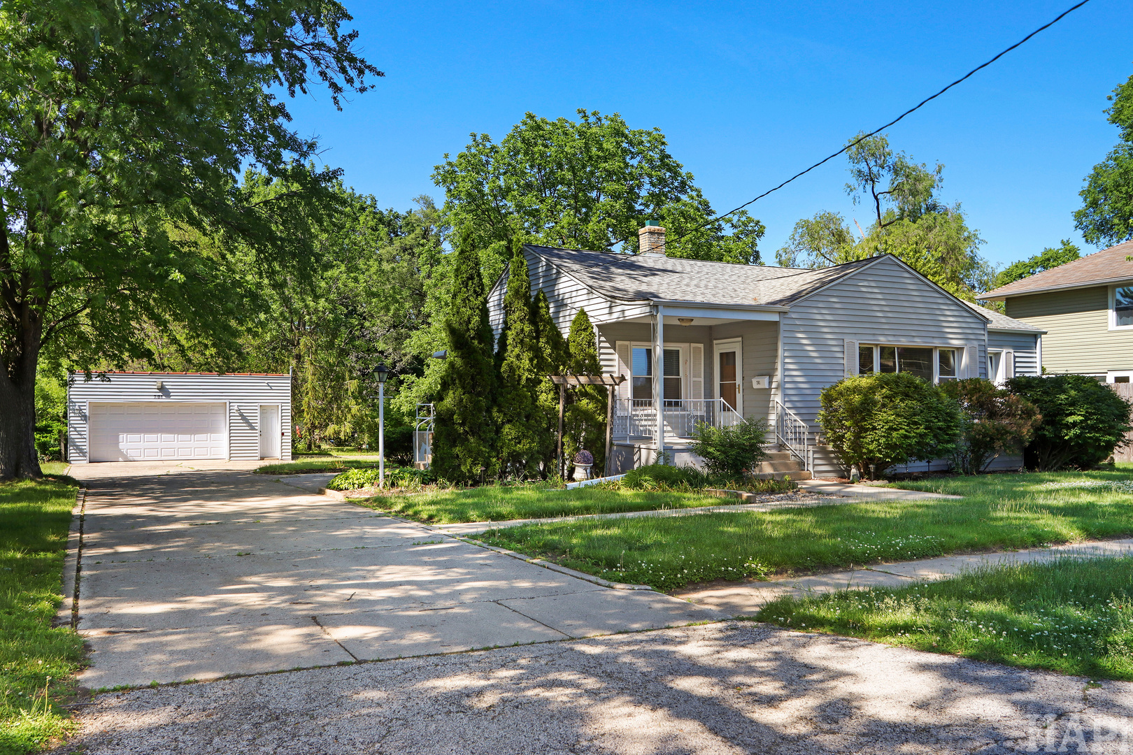 Homes for sale in Antioch, IL | 281 Chestnut St, Antioch, IL 60002 | MLS# 12665621