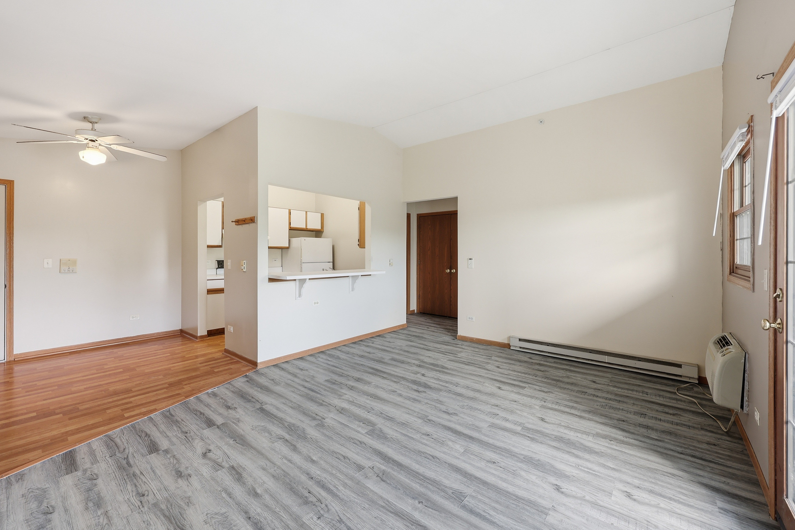Homes for sale in Woodstock, IL | 330 Leah Ln #3B, Woodstock, IL 60098 | MLS# 12665687