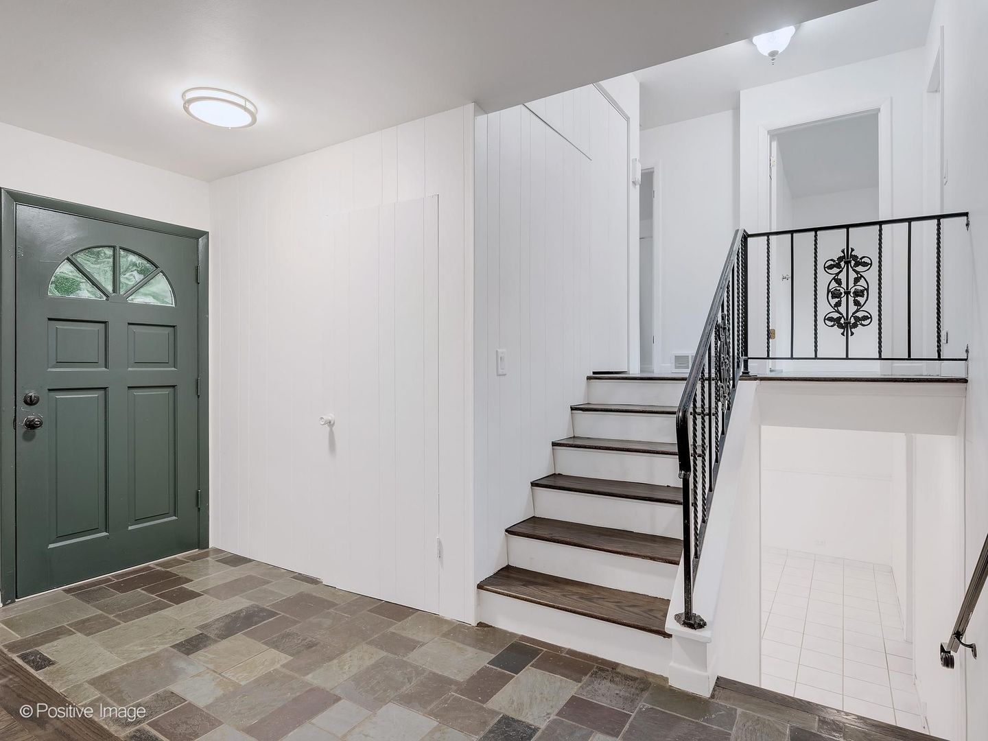 Homes for sale in Glen Ellyn, IL | 229 S Milton Ave, Glen Ellyn, IL 60137 | MLS# 12665695
