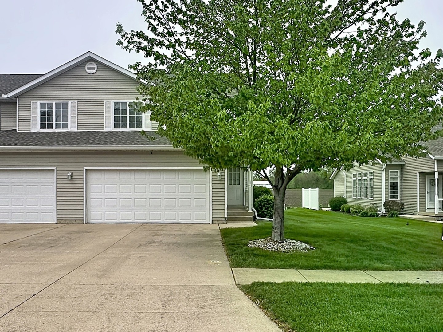 Homes for sale in Geneseo, IL | 721 Ash Dr, Geneseo, IL 61254 | MLS# 12665732
