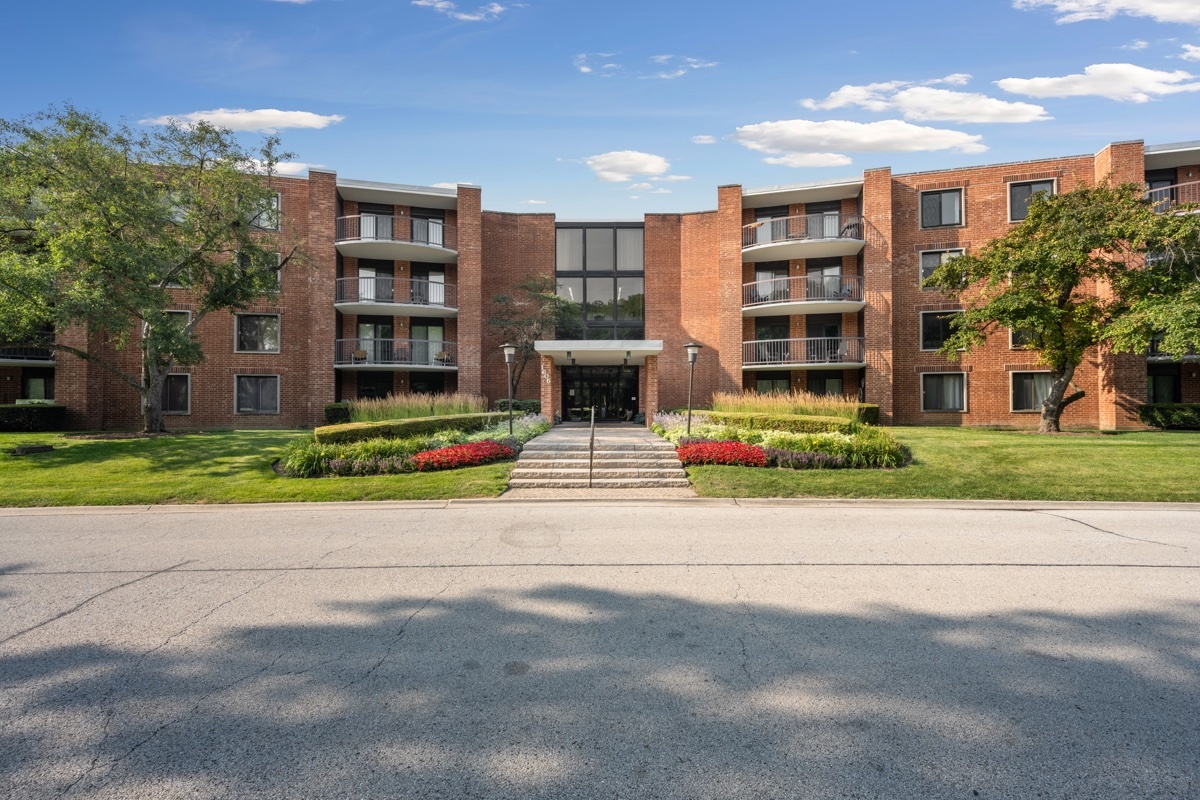 Homes for sale in Arlington Heights, IL | 1605 E Central Rd, Arlington Heights, IL 60005