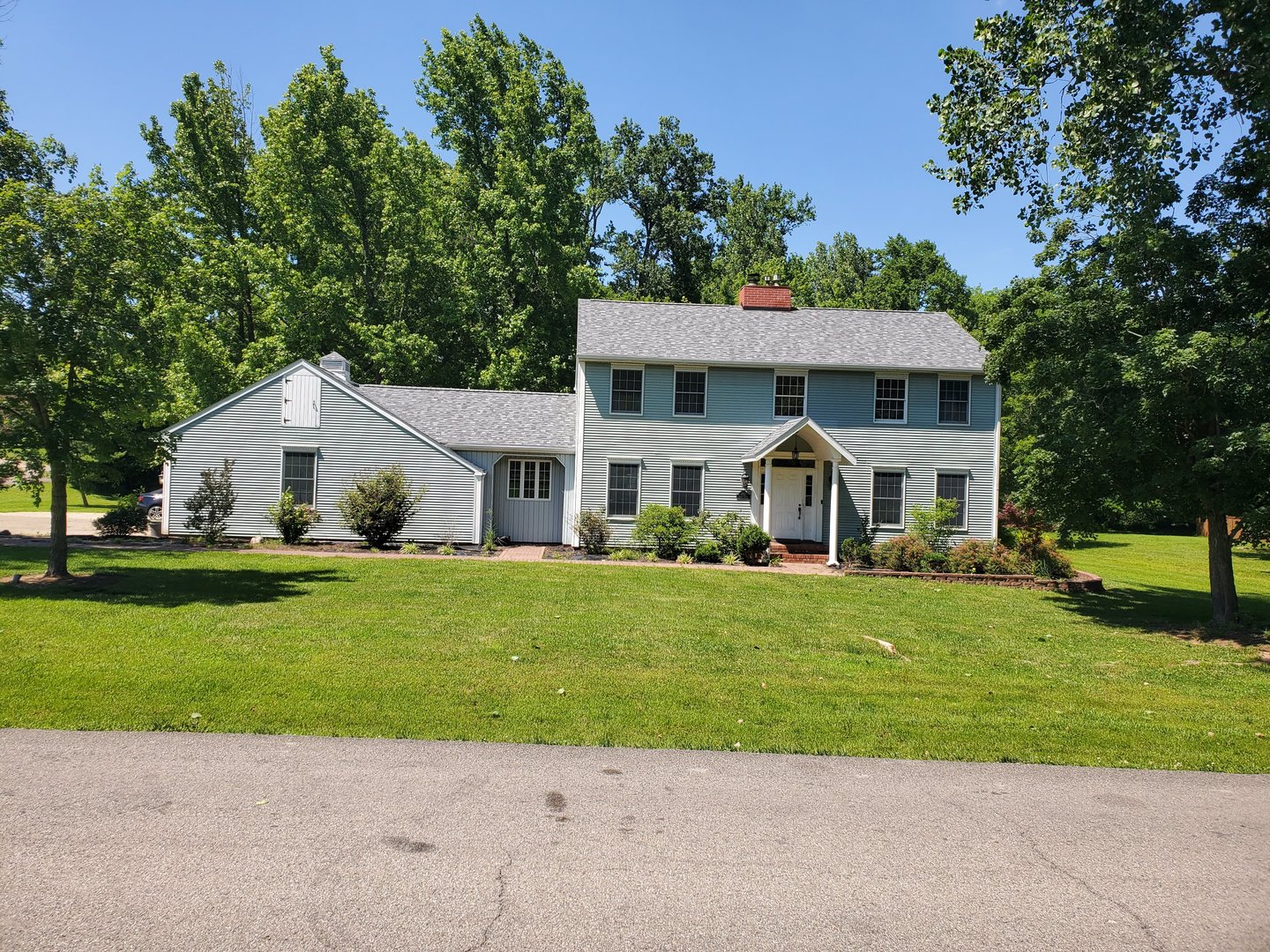 Homes for sale in Carterville, IL | 202 Arbor Dr, Carterville, IL 62918 | MLS# 12666006