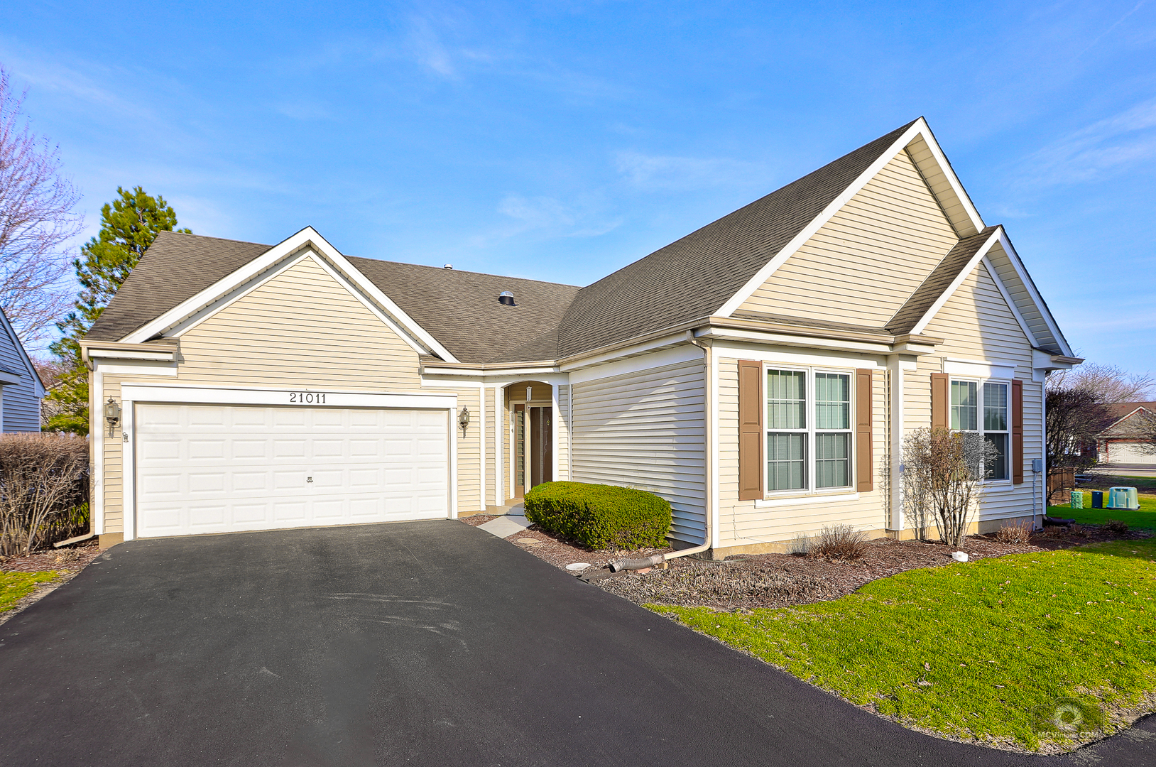 Homes for sale in Plainfield, IL | 21011 W Torrey Pines Ct, Plainfield, IL 60544 | MLS# 12666034