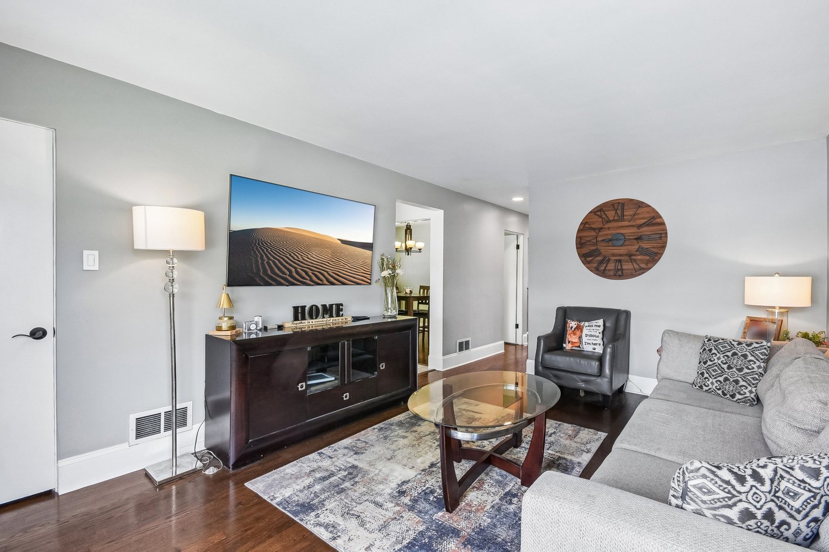 Homes for sale in Brookfield, IL | 9329 Lincoln Ave, Brookfield, IL 60513 | MLS# 12666066