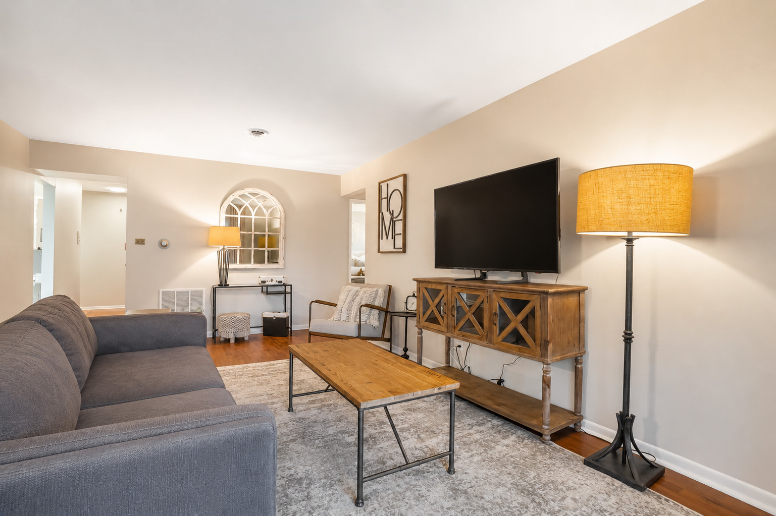 Homes for sale in Oak Lawn, IL | 9661 S Karlov Ave #102, Oak Lawn, IL 60453 | MLS# 12666164