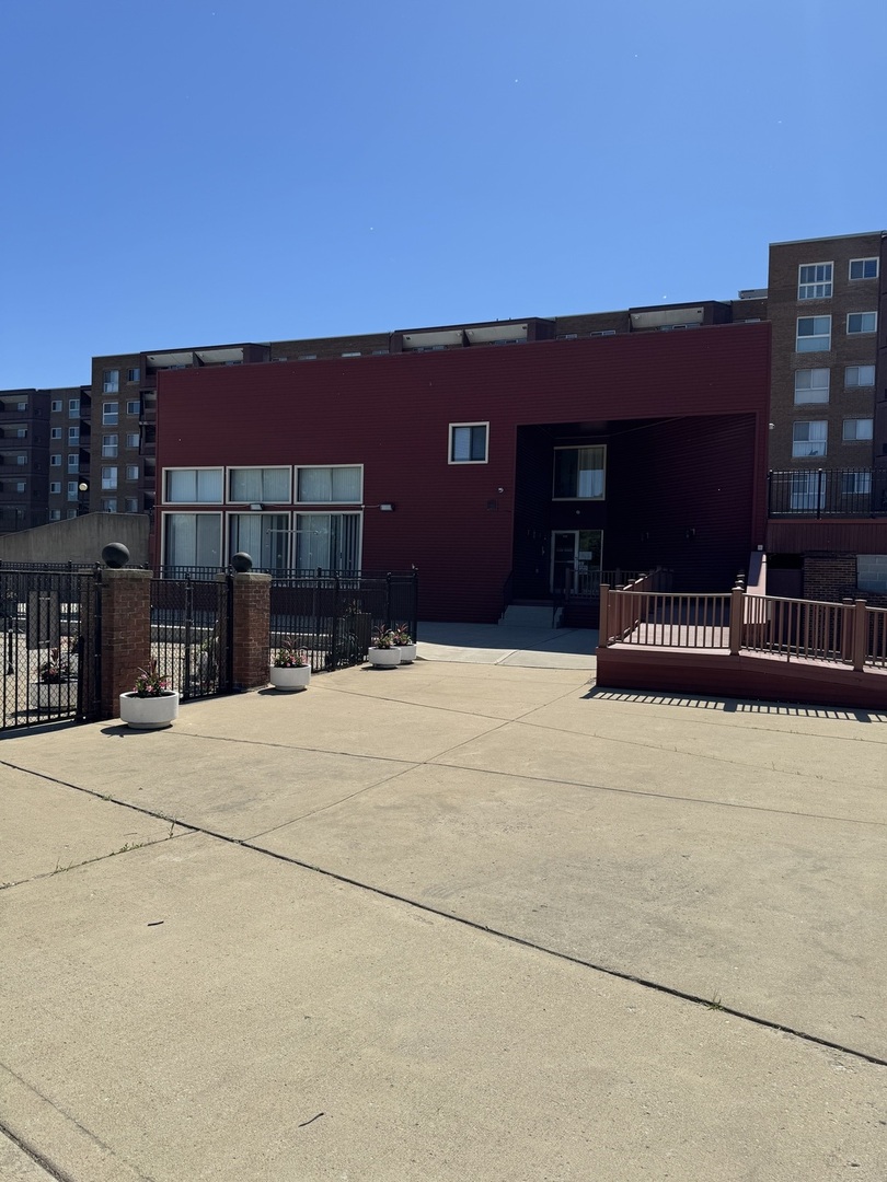 Homes for sale in Calumet City, IL | 400 Park Ave #512, Calumet City, IL 60409 | MLS# 12666215