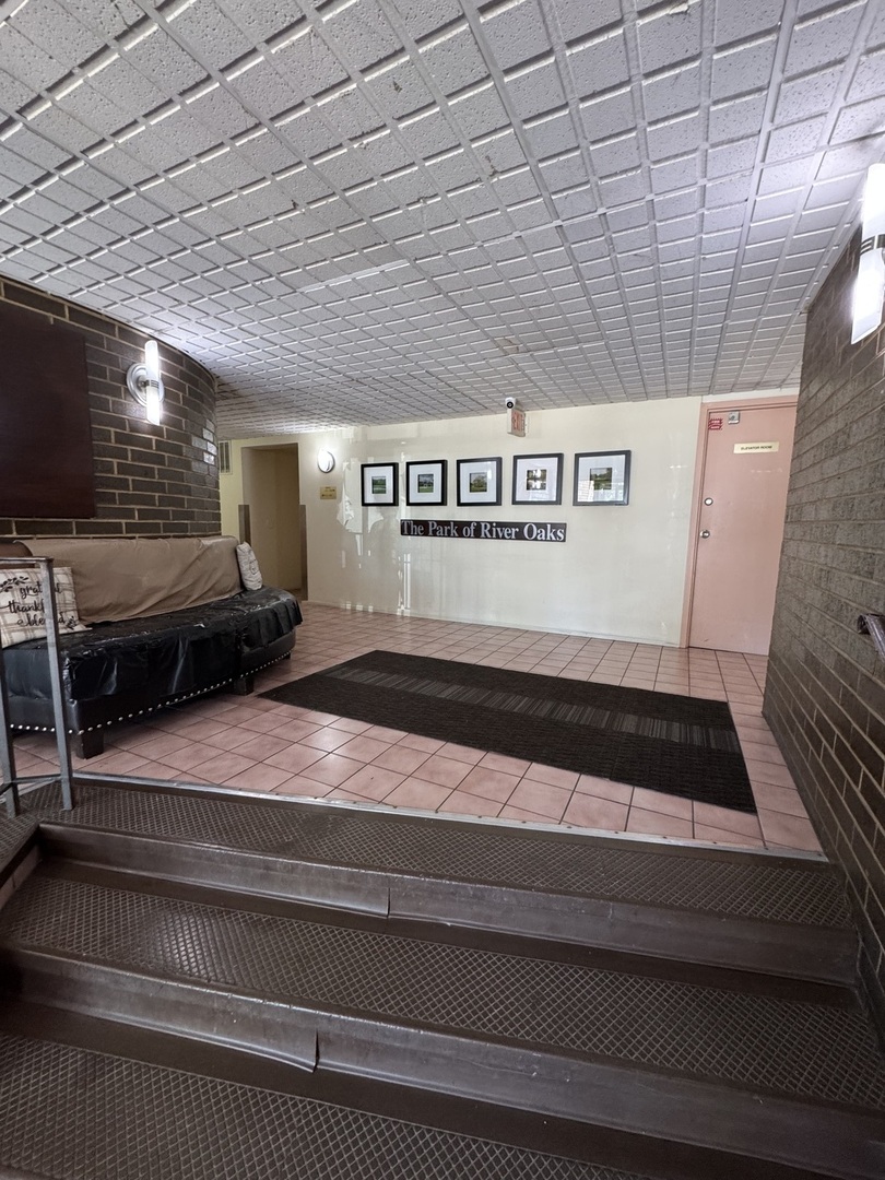 Homes for sale in Calumet City, IL | 400 Park Ave #512, Calumet City, IL 60409 | MLS# 12666215