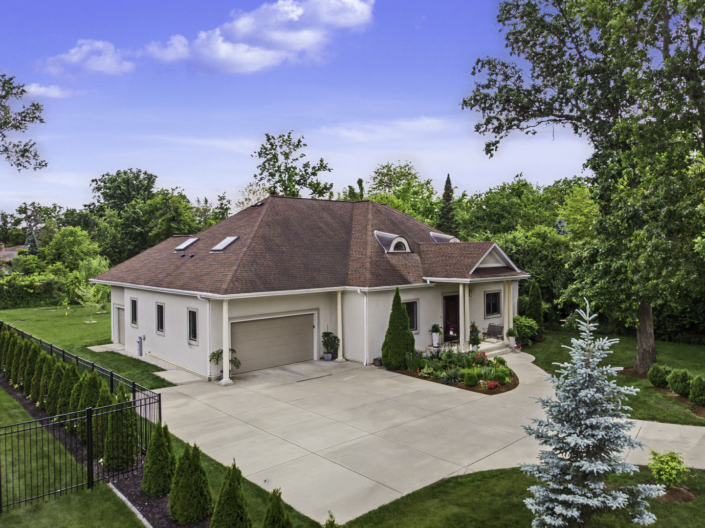 Homes for sale in Wood Dale, IL | 378 E Deerpath Rd, Wood Dale, IL 60191 | MLS# 12666286
