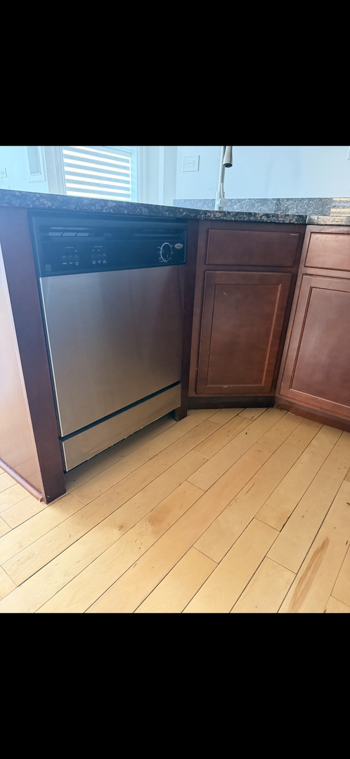 Homes for sale in Chicago, IL | 4944 N Kimball Ave #3E, Chicago, IL 60625 | MLS# 12666374