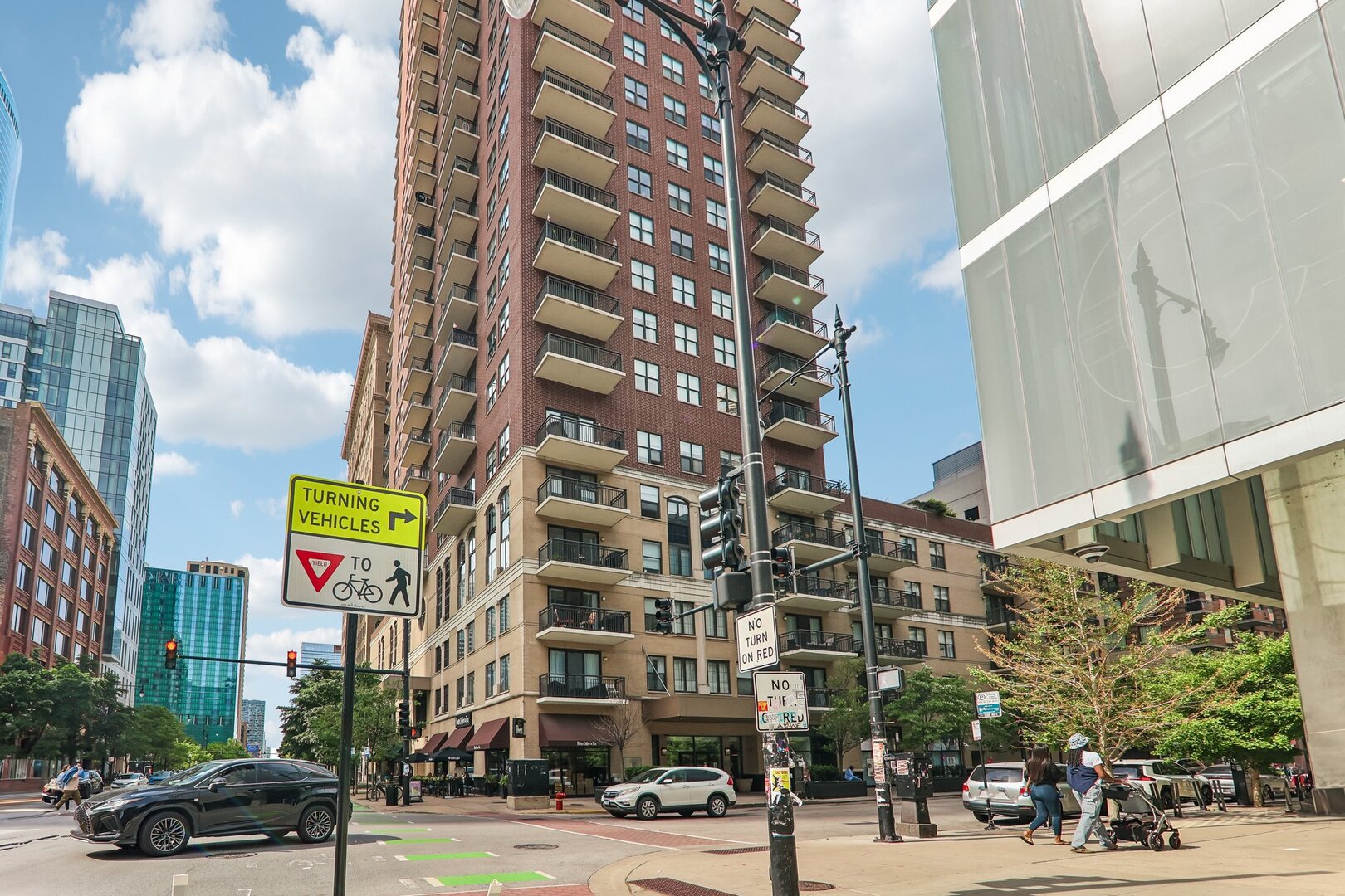 Homes for sale in Chicago, IL | 41 E 8Th St #3301, Chicago, IL 60605 | MLS# 12666434