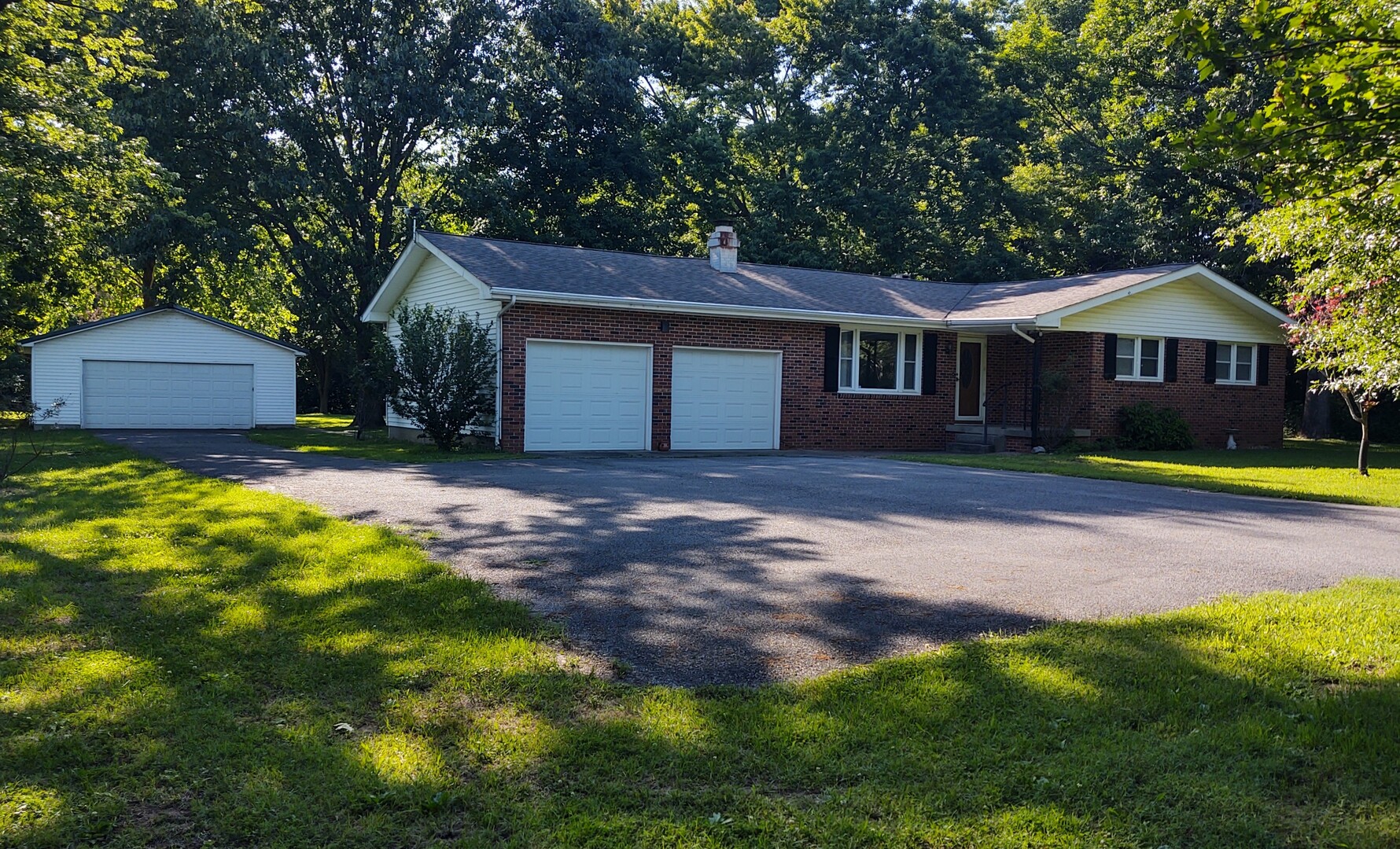 Homes for sale in Metropolis, IL | 3567 Cohoon Ln, Metropolis, IL 62960 | MLS# 12666724