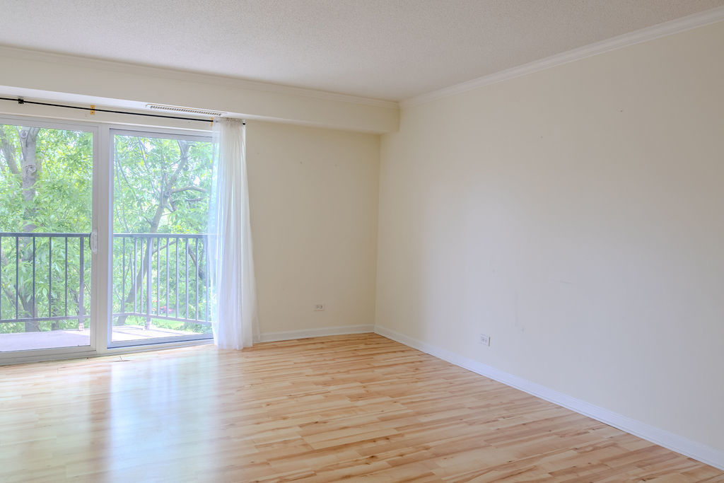 Homes for sale in Palatine, IL | 35 S Baybrook Dr #611, Palatine, IL 60074 | MLS# 12666920
