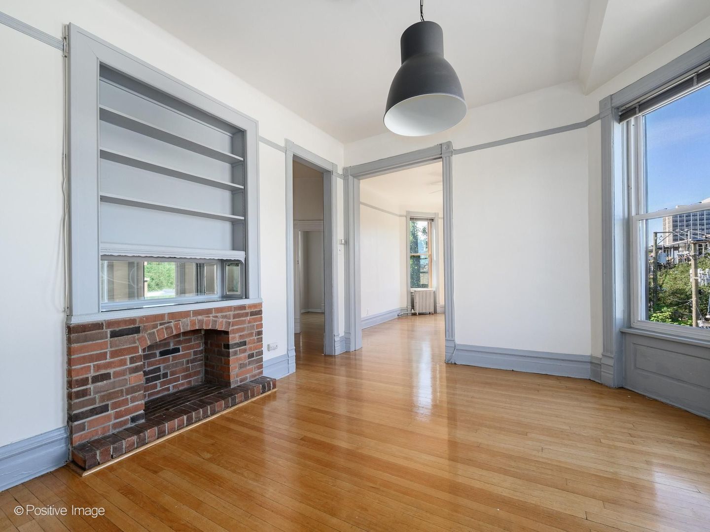 3rd image of 230 W Saint Paul Ave, Chicago, IL 60614 | MLS# 12666985