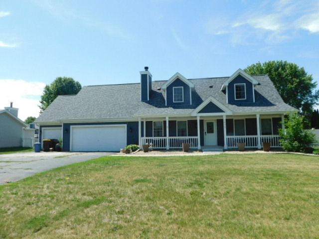 Homes for sale in Machesney Park, IL | 4833 Zenith Pkwy, Machesney Park, IL 61115 | MLS# 12667070