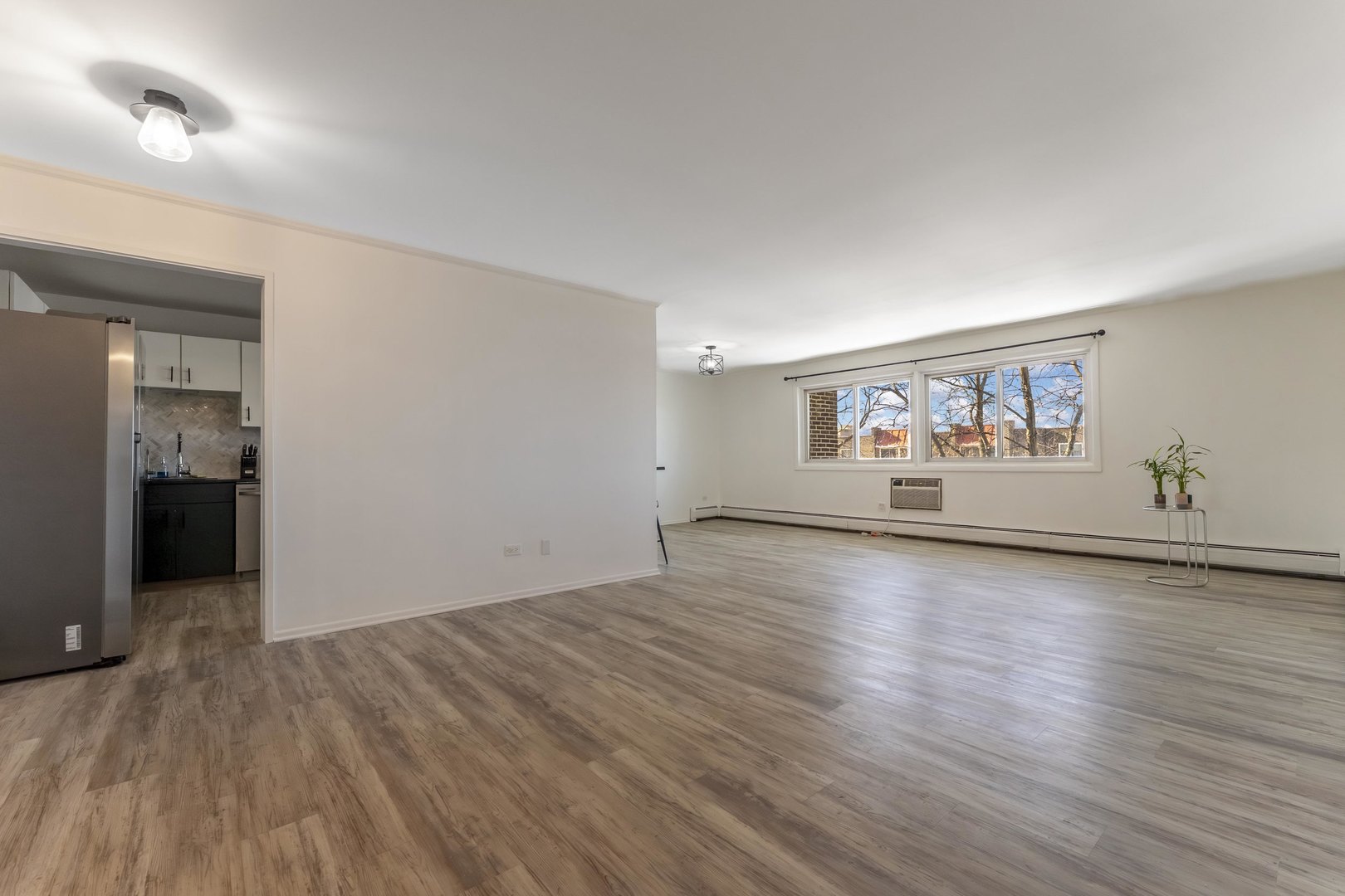 Homes for sale in Skokie, IL | 10015 Beverly Dr #404, Skokie, IL 60076 | MLS# 12667362