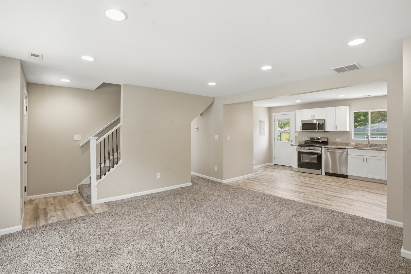 Homes for sale in Crete, IL | 696 1St St, Crete, IL 60417 | MLS# 12667443