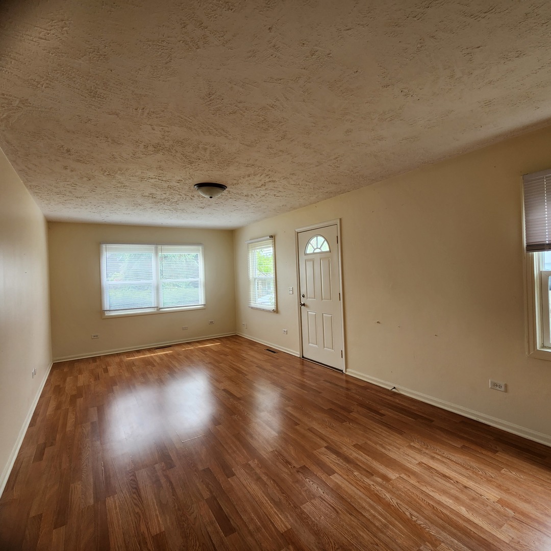 Homes for sale in Round Lake Beach, IL | 1431 Kildeer Dr, Round Lake Beach, IL 60073 | MLS# 12667506