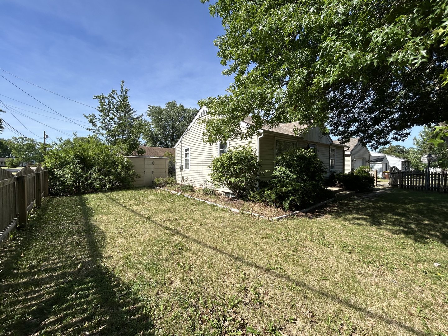 Homes for sale in Rockton, IL | 438 E Warren St, Rockton, IL 61072 | MLS# 12667531