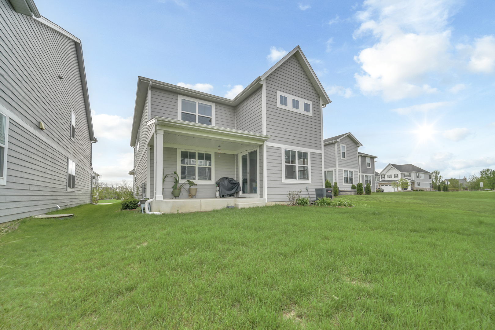 Homes for sale in Hawthorn Woods, IL | 5 Nelson Ln, Hawthorn Woods, IL 60047 | MLS# 12667537