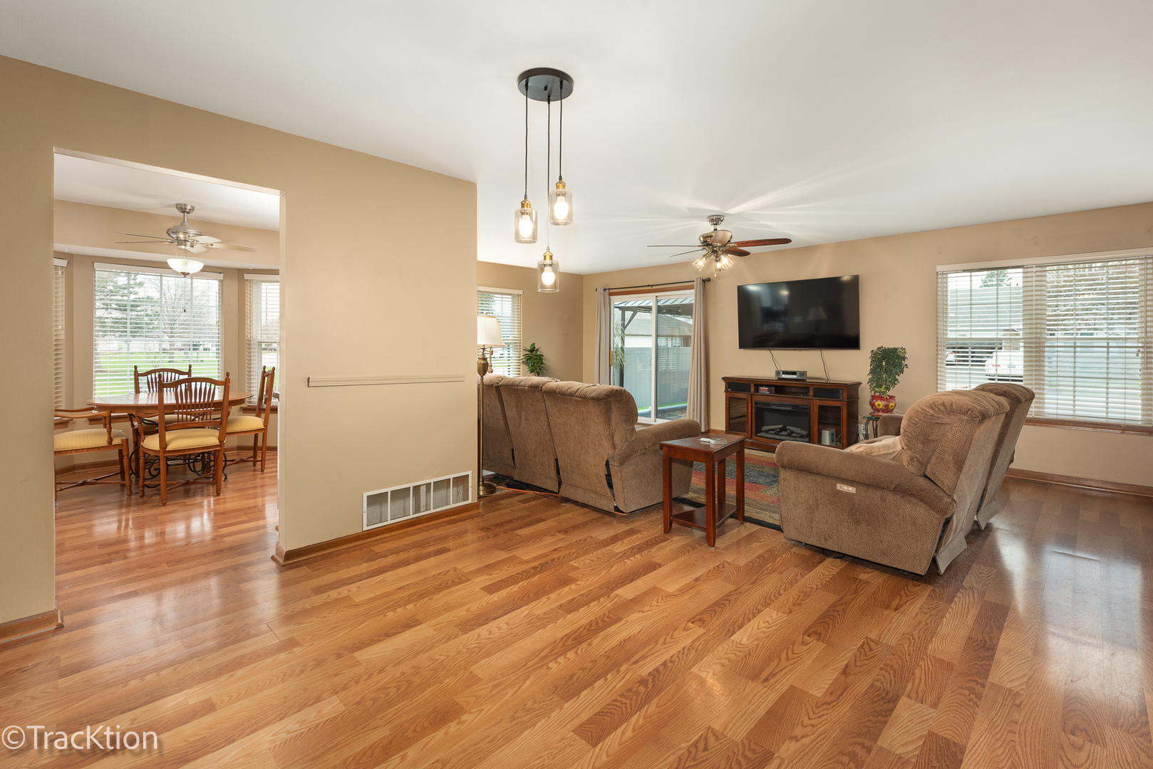 Homes for sale in Plainfield, IL | 20838 W Peppertree Ct, Plainfield, IL 60544 | MLS# 12667613