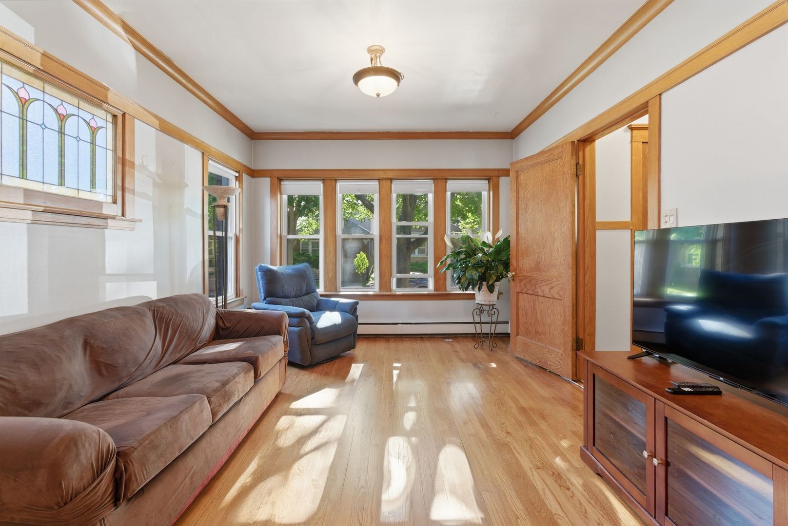 Homes for sale in Berwyn, IL | 1843 Clinton Ave, Berwyn, IL 60402 | MLS# 12667636