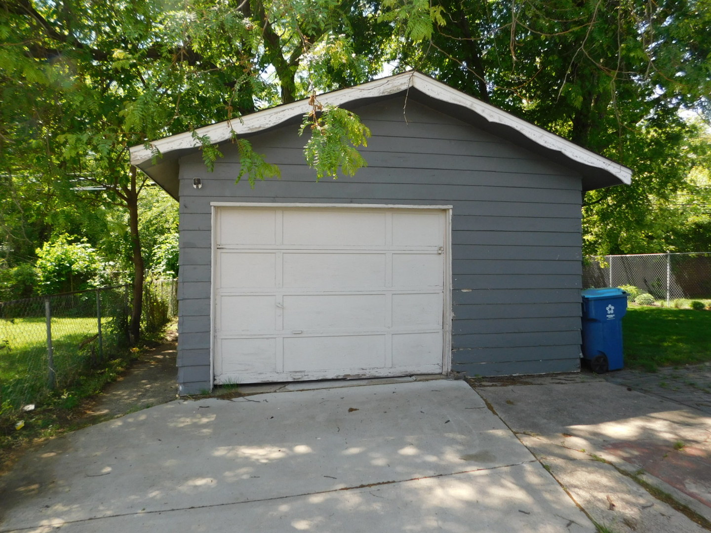 Homes for sale in Calumet City, IL | 1368 Balmoral Ave, Calumet City, IL 60409 | MLS# 12667674