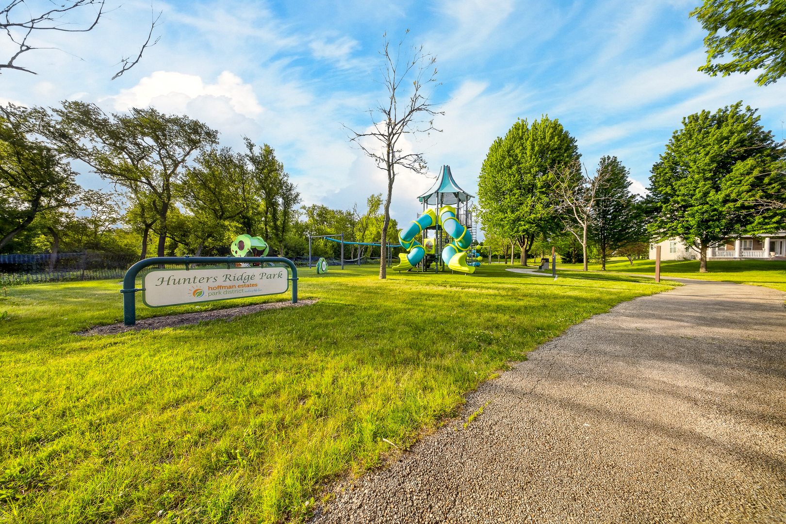 Homes for sale in Hoffman Estates, IL | 1249 Mallard Ln, Hoffman Estates, IL 60192 | MLS# 12667697
