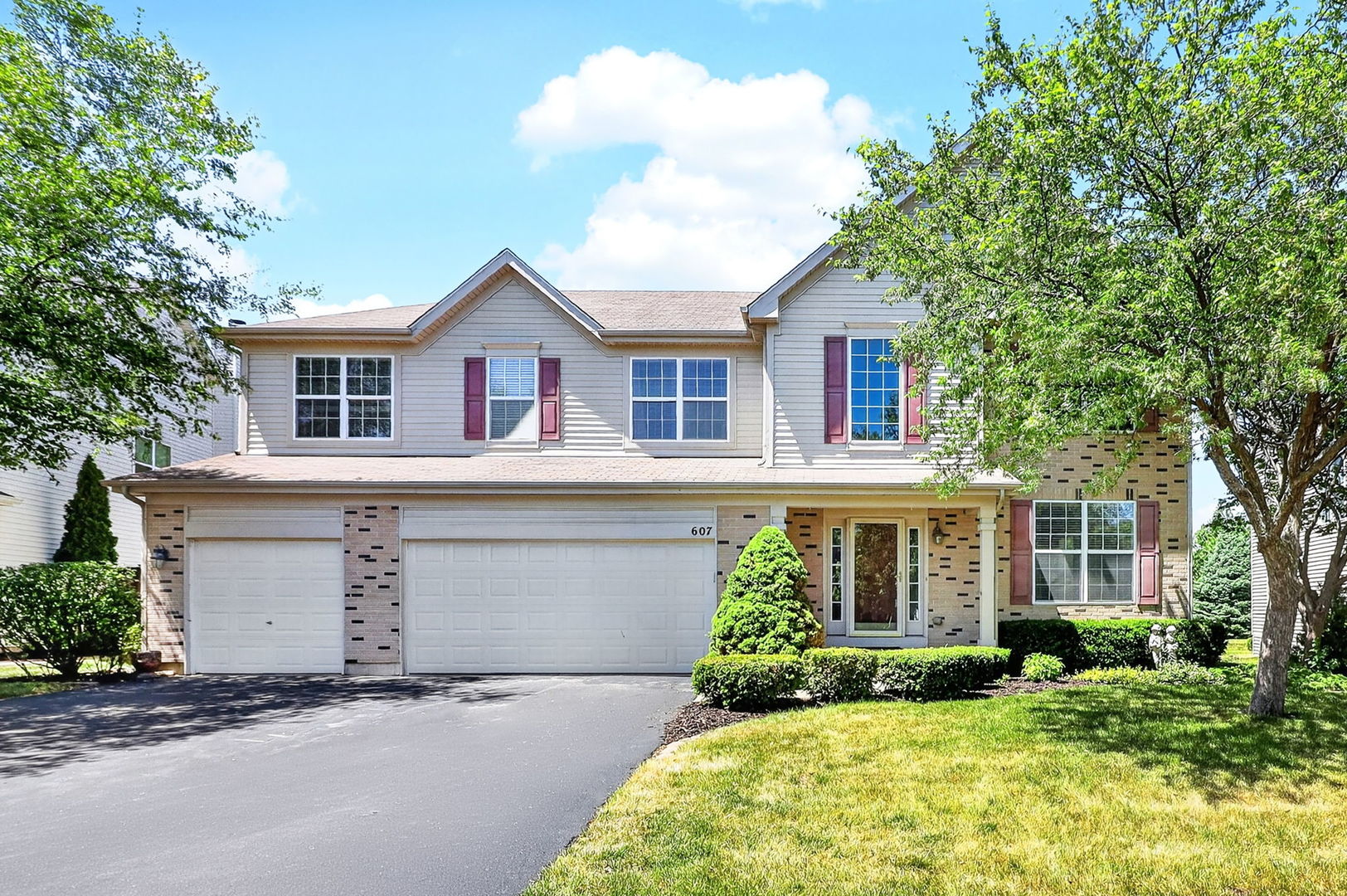 1st image of 607 Mansfield Wy, Oswego, IL 60543 | MLS# 12667759