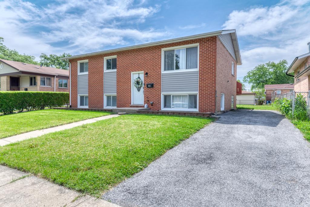 Homes for sale in Alsip, IL | 3613 W 123rd Pl, Alsip, IL 60803 | MLS# 12667945