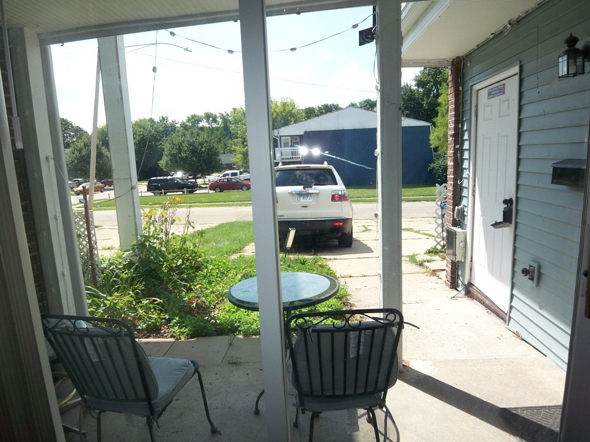 5th image of 2020 Berkshire Cir #H, Carpentersville, IL 60110 | MLS# 12667964