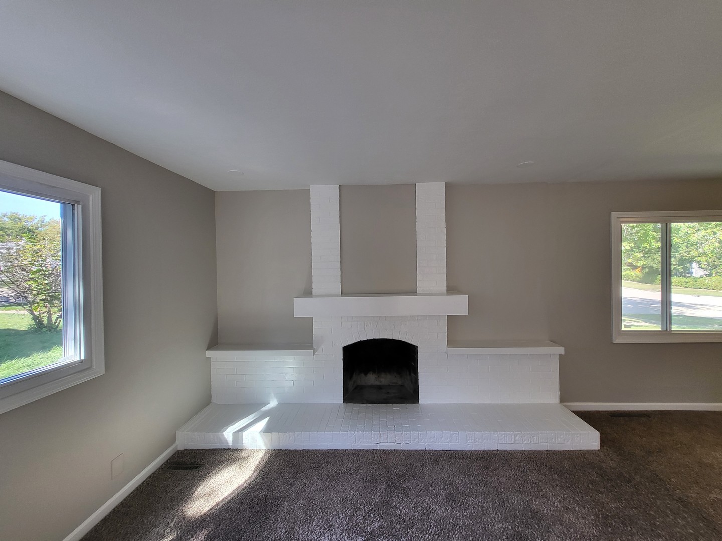 Homes for sale in Gurnee, IL | 18455 W Meadow Ln, Gurnee, IL 60031 | MLS# 12668254