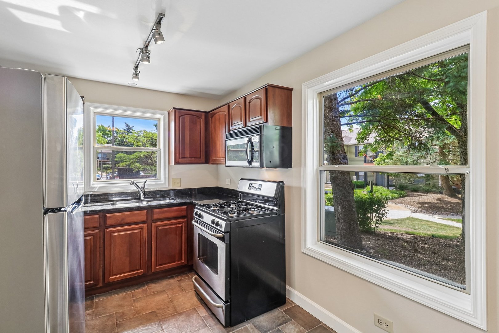 Homes for sale in Naperville, IL | 1336 Mcdowell Rd #104, Naperville, IL 60563 | MLS# 12668316