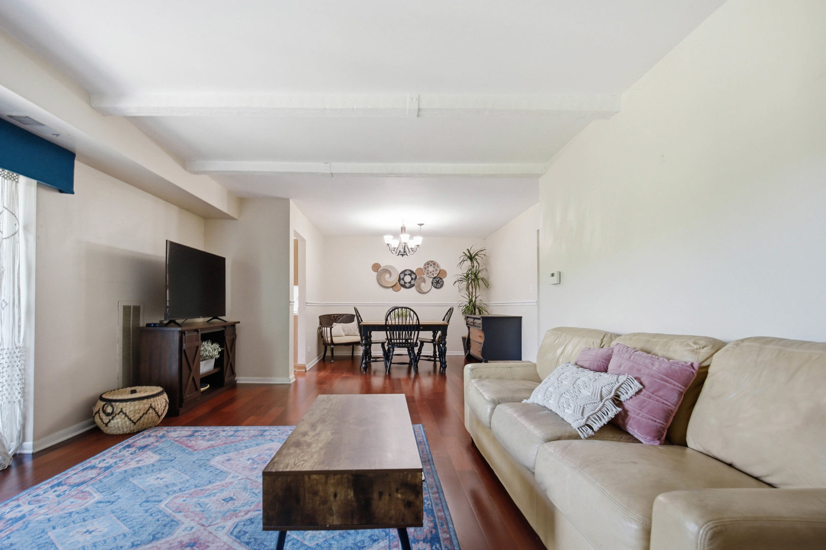 Homes for sale in Palatine, IL | 945 E Kenilworth Ave #314, Palatine, IL 60074 | MLS# 12668449